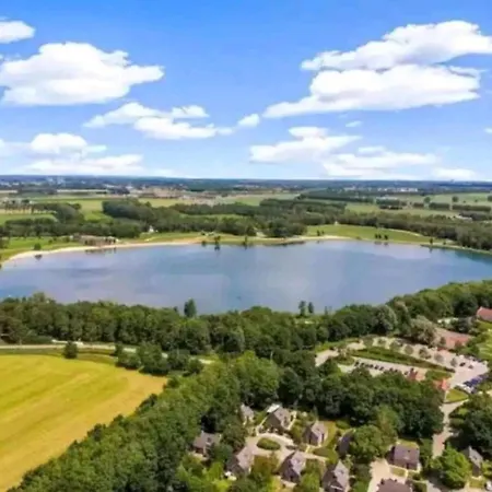 度假居 Detached Near Nijmegen *